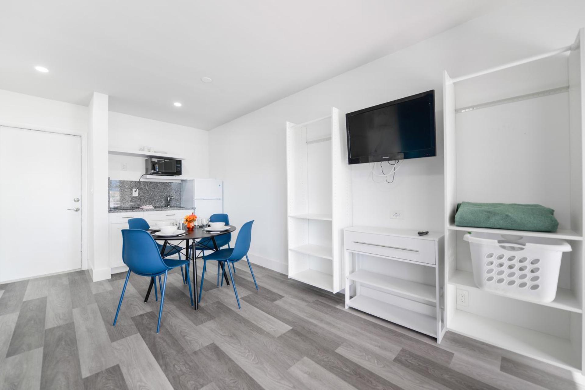 Amazing Balcony Studio At The Beach With Parking -M44 Hollywood Exteriör bild